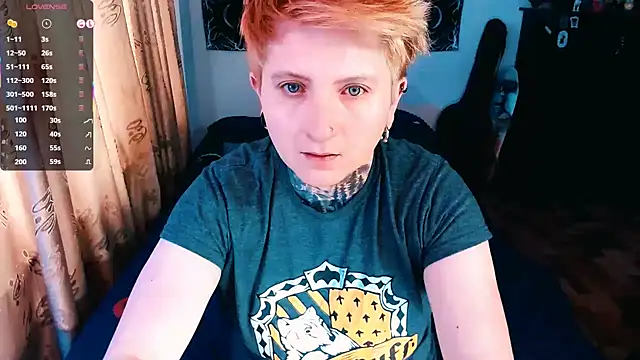 Snapshot of Marieblueeyes chatting on November 2025 06:53:02 PM Marieblueeyes online show from November 2025 06:53:02 PM