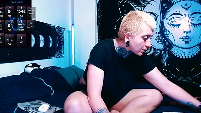 Marieblueeyes online show from February 2026 11:09:02 PM