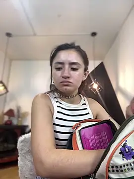 Snapshot of Perla_Campbell chatting on December 2024 07:36:01 PM Perla Campbell online show from December 2024 07:36:01 PM