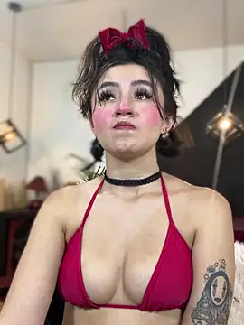 Snapshot of Perla_Campbell chatting on December 2024 07:52:02 PM Perla Campbell online show from December 2024 07:52:02 PM