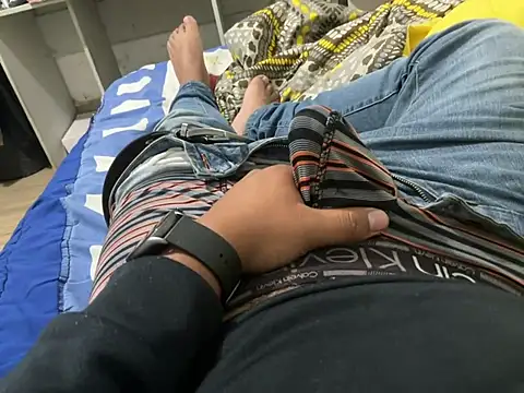 elvis0966 online show from March 2025 02:25:02 PM