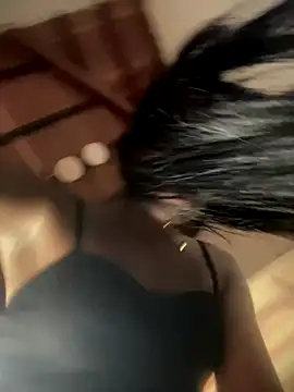 Ashly Miller online show from November 2025 07:56:02 PM