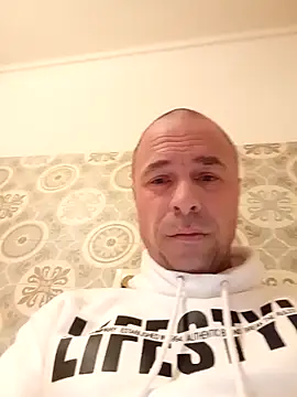 Snapshot of Nowy111 chatting on March 2026 12:26:01 AM Nowy111 online show from March 2026 12:26:01 AM