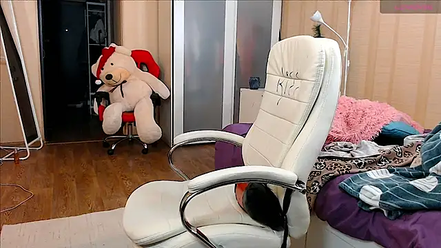 Snapshot of PamHardFuck chatting on January 2025 06:38:01 PM PamHardFuck online show from January 2025 06:38:01 PM