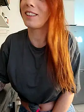 clara-francaise online show from November 2025 03:34:01 PM