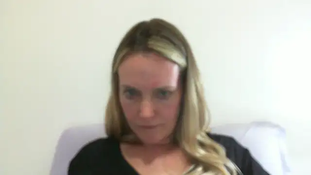 Annylove1 online show from January 2025 09:31:02 PM