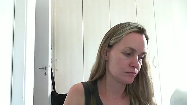 Annylove1 online show from January 2025 02:19:01 PM