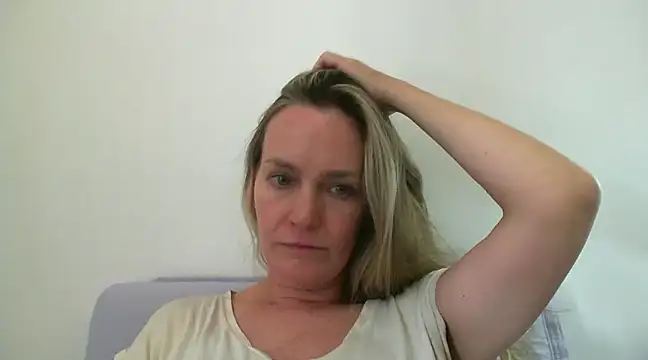 Annylove1 online show from January 2025 02:14:01 PM
