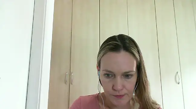 Annylove1 online show from January 2025 10:54:01 AM