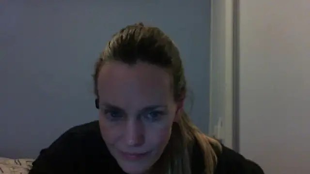 Annylove1 online show from September 2025 10:57:02 PM