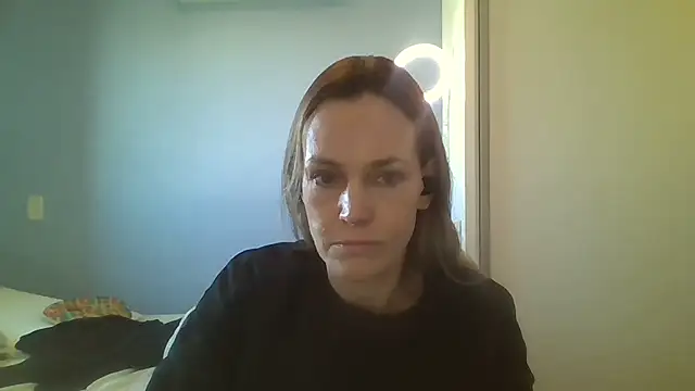 Annylove1 online show from October 2025 10:47:02 AM