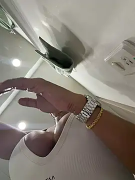 KalaBeckett  online show from April 2026 10:49:02 AM