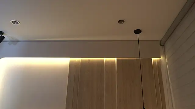 KalaBeckett  online show from April 2026 11:40:02 AM