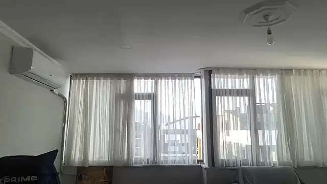 ALPHANDRE online show from February 2025 01:56:02 PM