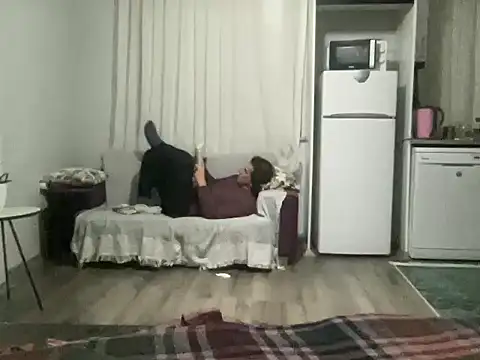 ALPHANDRE online show from October 2025 07:01:01 PM