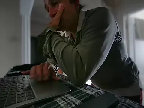 ALPHANDRE online show from February 2026 08:04:02 AM