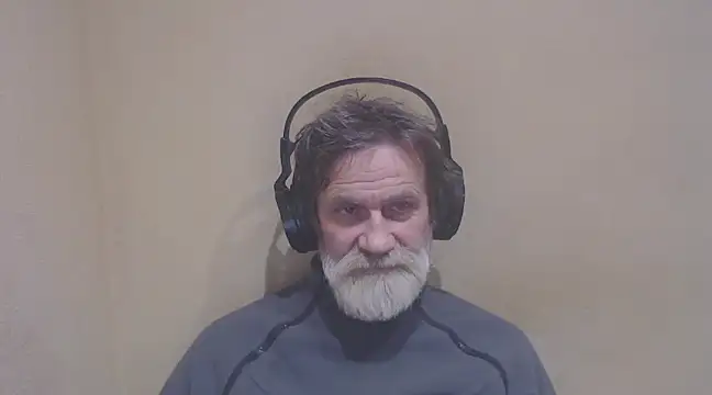 Snapshot of AlexNudo chatting on January 2025 05:00:02 PM AlexNudo online show from January 2025 05:00:02 PM