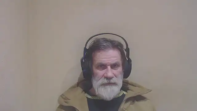 Snapshot of AlexNudo chatting on January 2025 03:41:01 PM AlexNudo online show from January 2025 03:41:01 PM