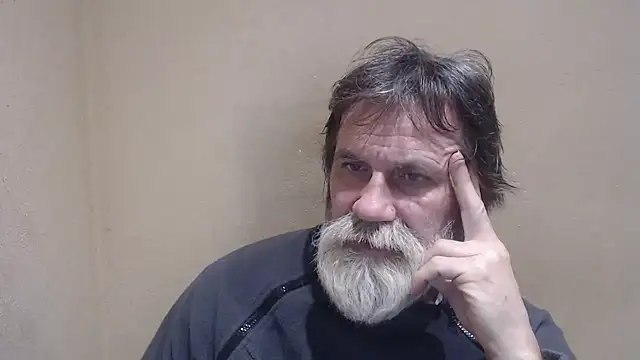 Snapshot of AlexNudo chatting on February 2025 06:14:01 AM AlexNudo online show from February 2025 06:14:01 AM