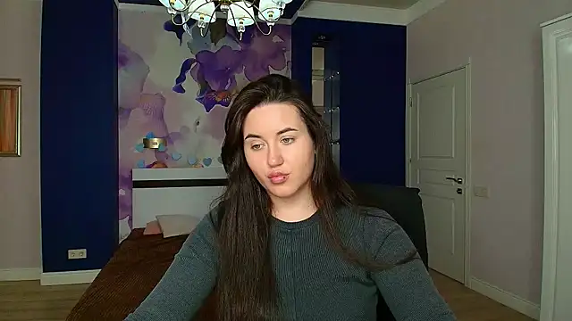 Snapshot of Roxie_Bradley chatting on December 2024 07:26:01 AM Roxie Bradley online show from December 2024 07:26:01 AM