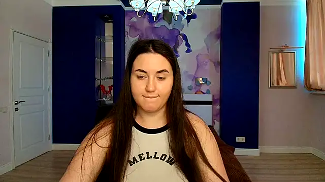 Snapshot of Roxie_Bradley chatting on January 2025 07:01:02 AM Roxie Bradley online show from January 2025 07:01:02 AM