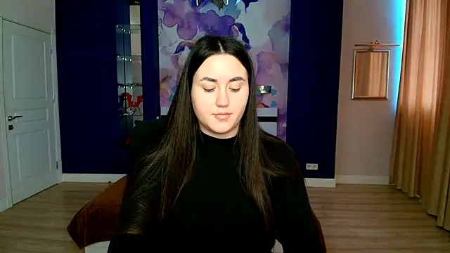 Snapshot of Roxie_Bradley chatting on February 2025 07:23:01 AM Roxie Bradley online show from February 2025 07:23:01 AM
