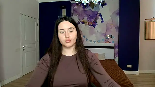 Snapshot of Roxie_Bradley chatting on March 2025 06:53:02 AM Roxie Bradley online show from March 2025 06:53:02 AM