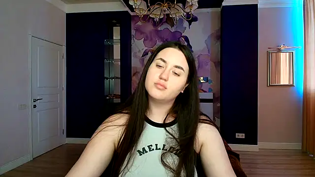 Snapshot of Roxie_Bradley chatting on March 2025 10:50:01 AM Roxie Bradley online show from March 2025 10:50:01 AM