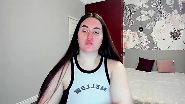 Roxie Bradley online show from March 2026 06:31:02 AM