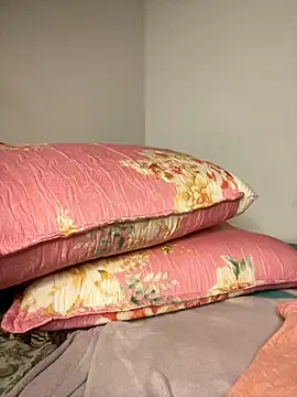  yisela  online show from October 2025 01:31:01 AM