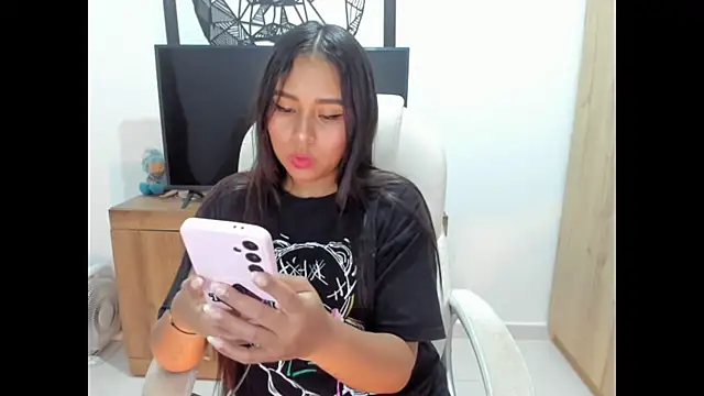Ciara8 online show from June 2026 11:57:02 PM