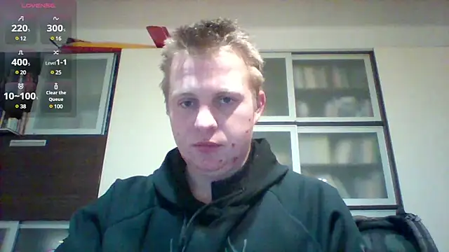 Matttthees online show from December 2024 06:02:02 PM