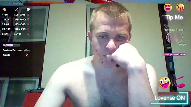 Snapshot of Matttthees chatting on October 2025 08:42:01 PM Matttthees online show from October 2025 08:42:01 PM