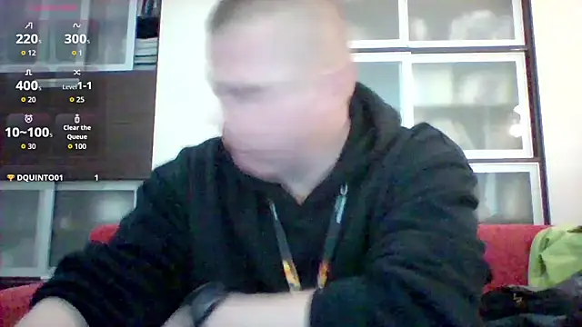 Snapshot of Matttthees chatting on November 2025 12:10:01 AM Matttthees online show from November 2025 12:10:01 AM