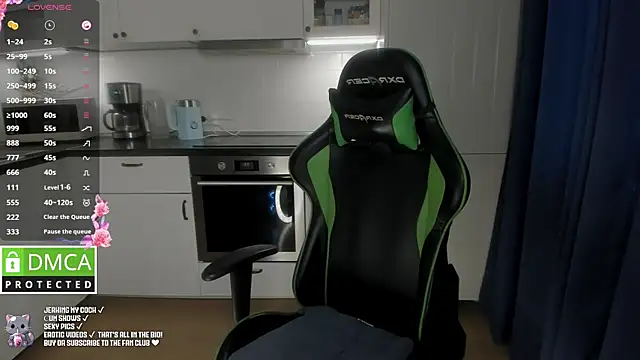 Lee Loo online show from December 2024 12:39:02 PM