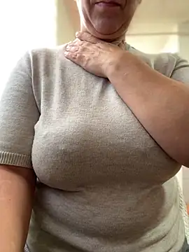 sweetmystery1 online show from October 2025 01:55:01 PM