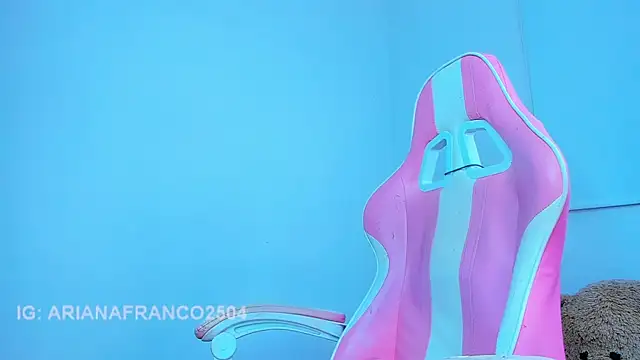 Ariana f online show from April 2026 12:35:01 AM