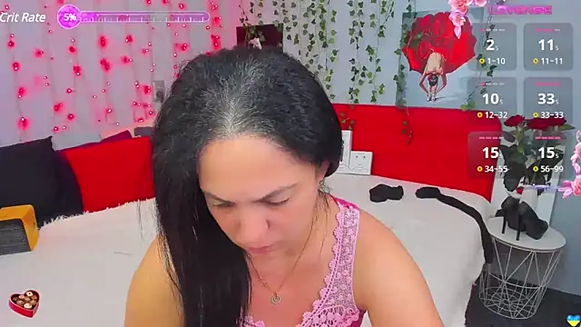 Snapshot of DarlingMilf chatting on December 2024 03:22:02 AM DarlingMilf online show from December 2024 03:22:02 AM