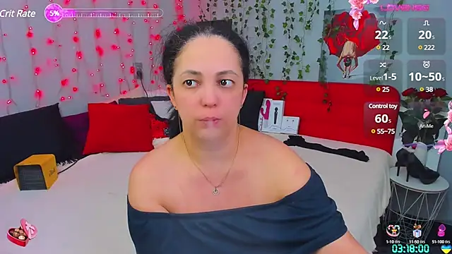 Snapshot of DarlingMilf chatting on January 2025 01:19:01 AM DarlingMilf online show from January 2025 01:19:01 AM