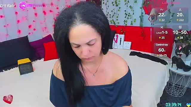 Snapshot of DarlingMilf chatting on January 2025 01:39:01 AM DarlingMilf online show from January 2025 01:39:01 AM