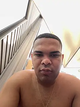 marhi32 online show from October 2025 02:57:01 PM