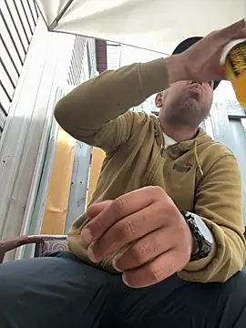 marhi32 online show from October 2025 08:17:01 PM