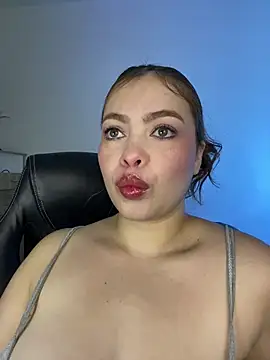 Liza 1 online show from November 2025 12:27:01 PM