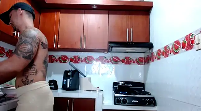 SimonRoberth online show from January 2025 02:11:01 PM