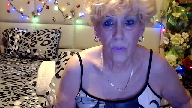 HappyWomanOn online show from November 2025 10:04:02 AM