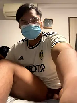 Artificial2807 online show from January 2026 01:13:02 PM