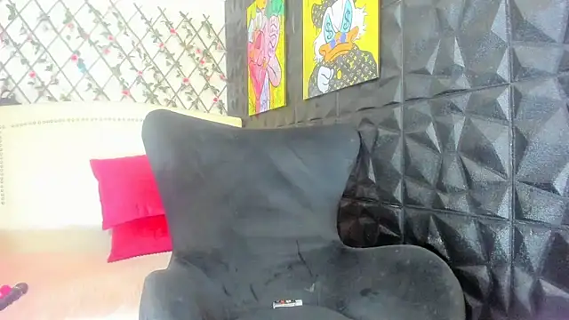 ArianaSmith69 online show from February 2025 02:09:02 PM