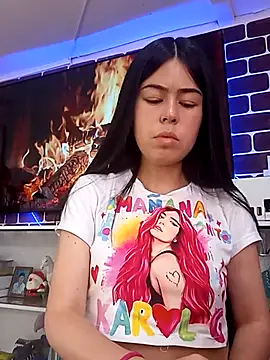ArianaSmith69 online show from February 2025 05:53:01 PM