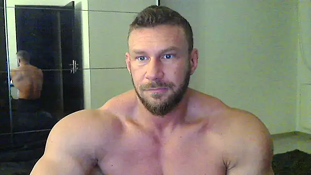 muscularkevin online show from February 2025 04:37:02 AM