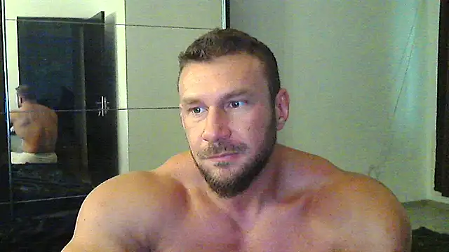 muscularkevin online show from September 2025 04:55:02 AM